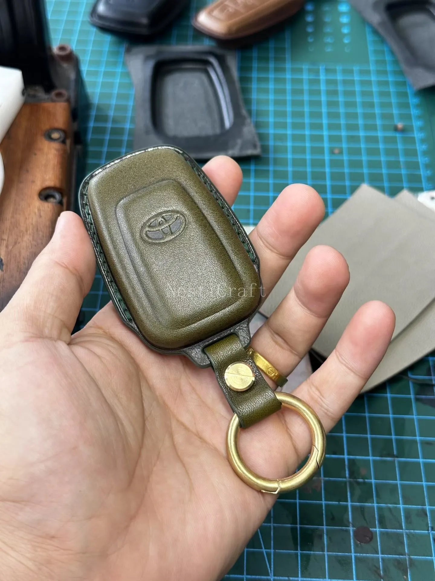 Handmade Italian Buttero Leather Car Key Fob by Nesti Craft